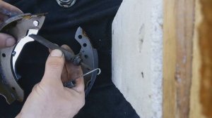 Замена тормозных колодок на Рено Лагуна 1