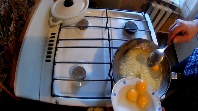 Рецепт ЯИЧНИЦА. Яичница на завтрак смотреть онлайн