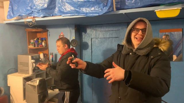 Сделал приятное Пашке 😁/ Рум -Тур по гаражам смотреть онлайн