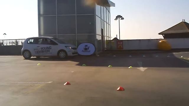 Young Driver at the Reading Oracle 9th March 2014 смотреть онлайн