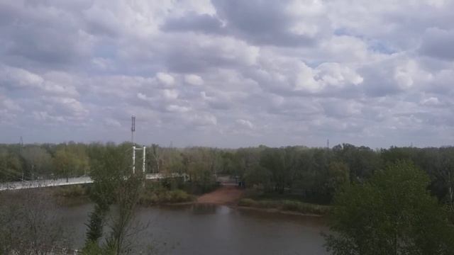 Стихотворение "Вновь вопросы" читает автор - поэт Вячеслав Моисеев смотреть онлайн