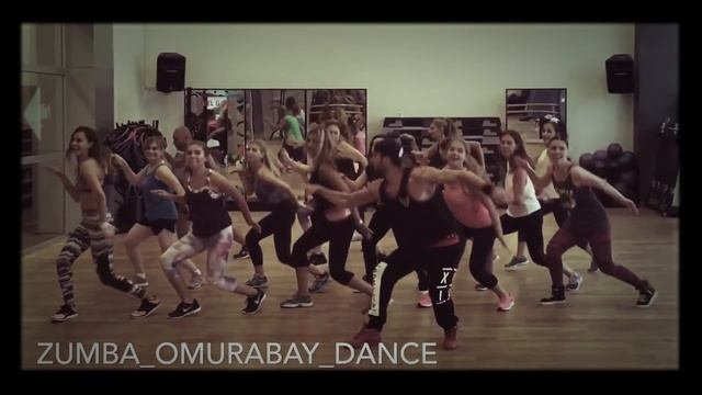 Toma Toma Reggaeton. New Zumba Fitness Choreo Ömür Abay . Mega Francesita смотреть онлайн