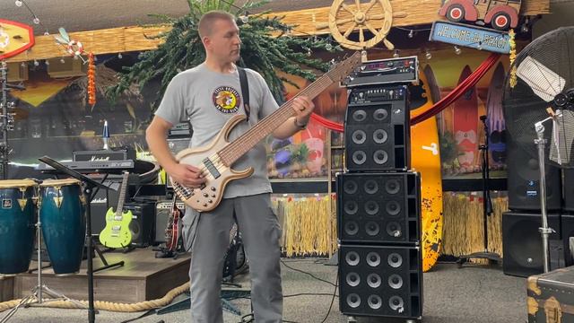 Ibanez BTB747 Seven String Bass