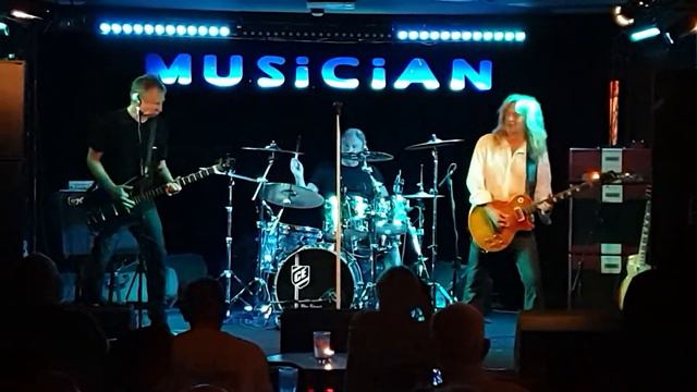 "Mr Big", from Kossoff - the Band Plays On, 18th May 2022 смотреть онлайн