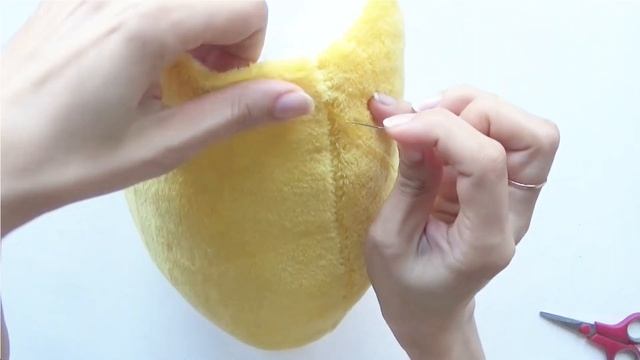 DIY Easy Kawaii pineapple Plush Pillow . Easy room decor - gift idea. смотреть онлайн