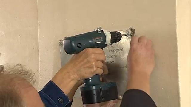 В уссурийской школе вскрыли 