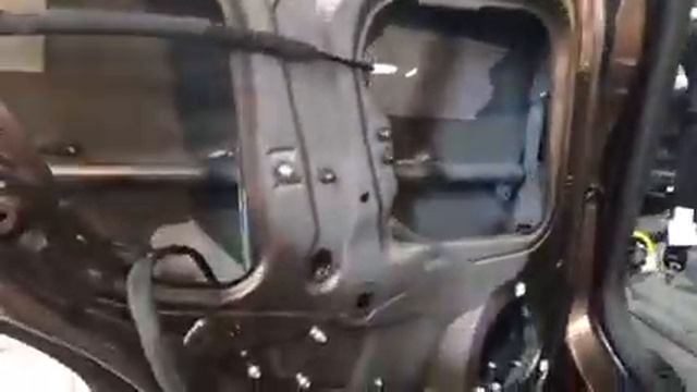 Возможно будет кому то интересно, сколько прячется заводской шумки в машине Хавал Н6