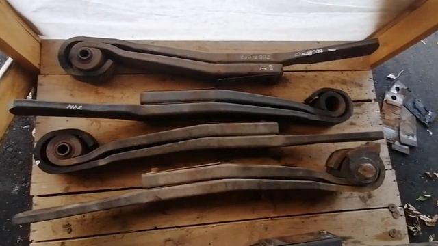 268.Полурессора LH 1769877 Полурессора RH 1769878 смотреть онлайн