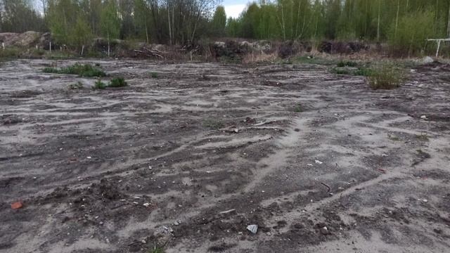 Облогороживаем земельный участок своими силами,поставил навес от дождя ч.1