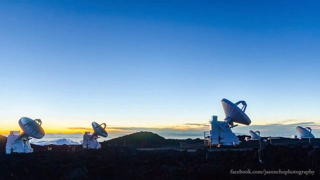 The Hawaiian Heavens - On the Summit of Mauna Kea Time Lapse 3 смотреть онлайн