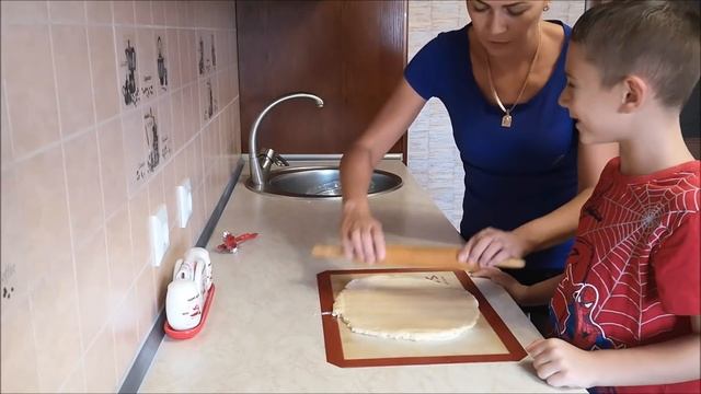 Печенье на сметане БЕЗ ЯИЦ. ПРОВЕРЕННЫЙ РЕЦЕПТ ГОДАМИ!!! Вкусное печенье к чаю смотреть онлайн