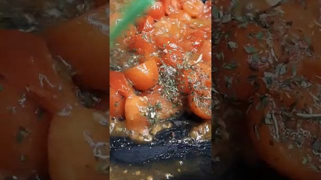 Когда помидоры найти проще мяса ? ПАСТА С ПОМИДОРАМИ ЧЕРРИ. Вегетарианский рецепт. Быстрые макароны смотреть онлайн