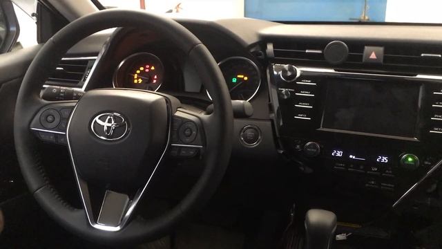 Активация штатного автозапуска Toyota Camry(XV-70) смотреть онлайн