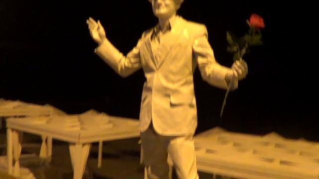 Влог ВЕЧЕРНЯЯ ПРОГУЛКА ПО НАБЕРЕЖНОЙ АДЛЕР THE EVENING WALK ADLER смотреть онлайн