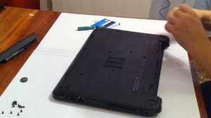 Как разобрать ноутбук HP 15-r272