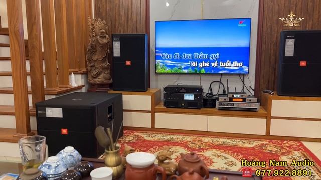 Dàn Karaoke Gia Đình Gần 200tr Cho A. Trung Kiên Tại Hoàng Mai HN | Hoàng Nam Audio смотреть онлайн