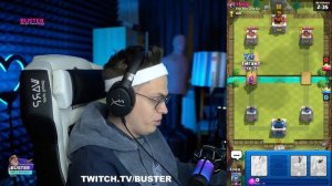 Бустер первый раз играет в Clash Royale | Это надо видеть