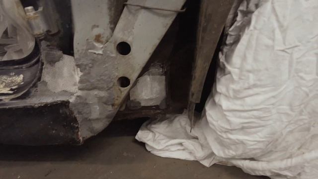 BMW E36 — ПОДГОТОВКА КУЗОВА К ПОКРАСКЕ, ПЕРВЫЙ ЗАПУСК В 2022 смотреть онлайн