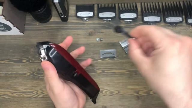 Как снять нож с машинки для стрижки/Wahl Magic Clip смотреть онлайн