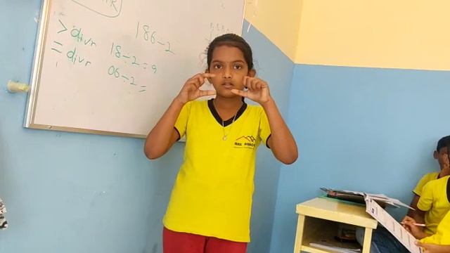Poorva Latha Abacus Calculations #abacus #maths #maxbacuspileru смотреть онлайн