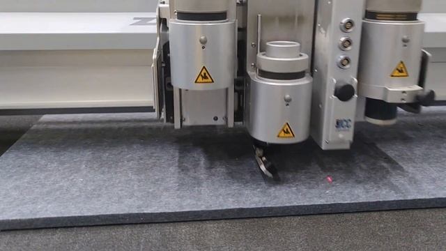 Декоративные панели из войлока режем на плоттере смотреть онлайн