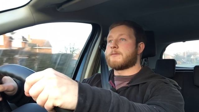 Full Renault Clio 2007 Review | Great First Car? смотреть онлайн