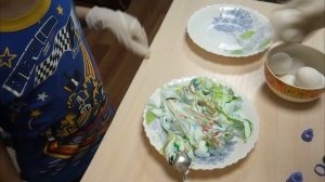 ?Красим яйца пеной для бритья. Рецепт вкусного кулича под видео