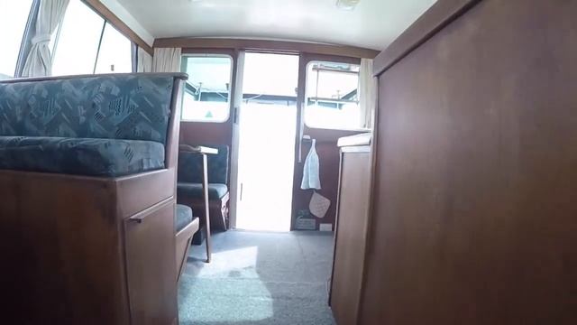Mariner 31 Flybridge Cruiser - Walkthrough смотреть онлайн