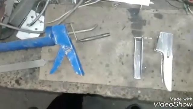 Полезная самоделка + обращение .Gun for sealant do it yourself. смотреть онлайн