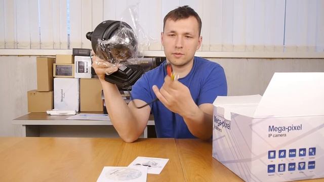 Комплектация уличной Wi-Fi IP-камеры «Link-SD13W-Black-8G» смотреть онлайн