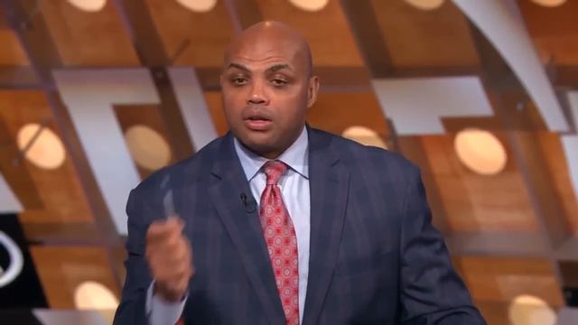 Inside The Nba - Chuck's Suspension off The Bench смотреть онлайн