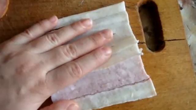 рулетики из крабовых палочек с колбаской смотреть онлайн