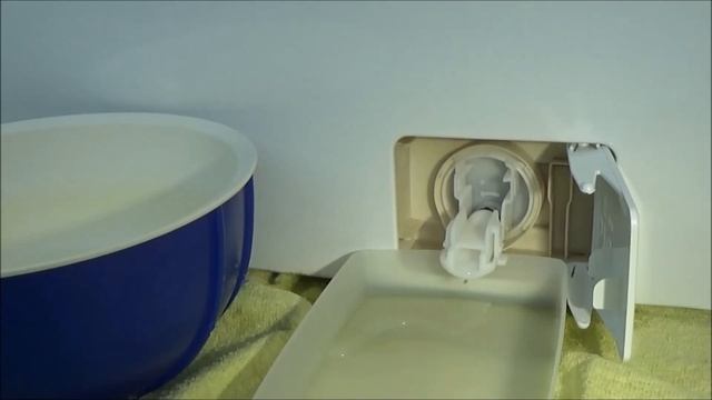 Cleaning washing machine pump filter, AEG Lavamat Protex L72475FL, example lavadora movie #195 смотреть онлайн