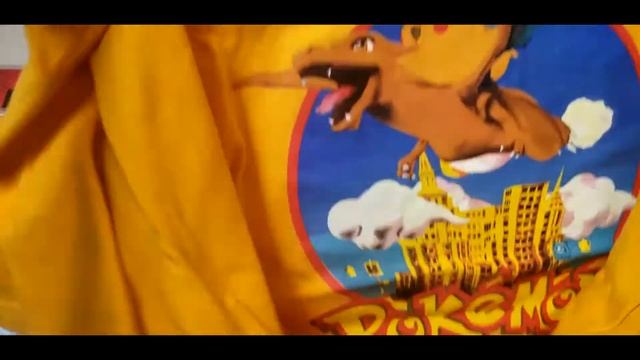 VINTAGE POKEMON CENTER NEW YORK T SHIRT! CHARIZARD PIKACHU AND PICHU FROM 2001! смотреть онлайн