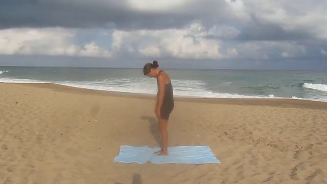 Pilates am Strand in Sardinien mit Birgitta смотреть онлайн