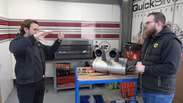 STRAIGHT PIPING The Ford GT! | SHMUSEUM VLOG 113 смотреть онлайн