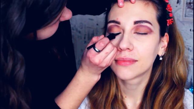 ПОДРУЖКА ИНЖЕНЕР ДЕЛАЕТ МНЕ МАКИЯЖ???!! смотреть онлайн