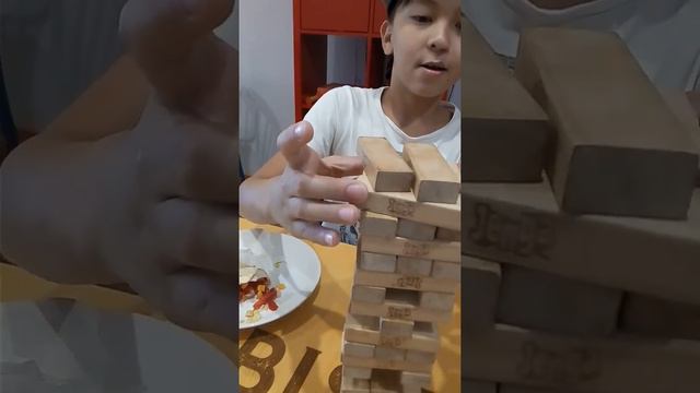 Играем в Jenga Classic!