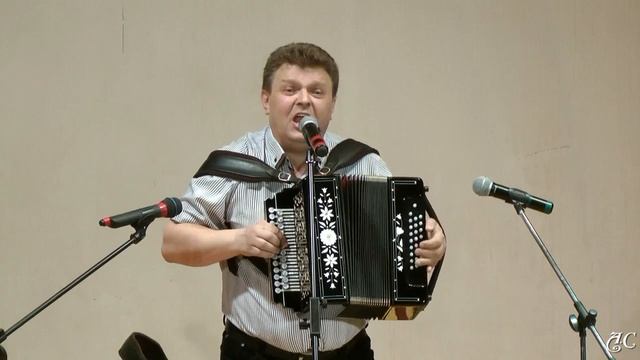 Красная смородина. Автор и исполнитель Александр Ганичев смотреть онлайн