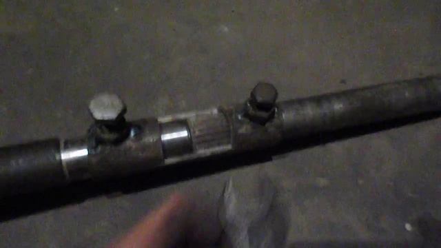 Для центровки полуосей