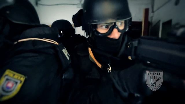 Pohotovostný policajný útvar Banská Bystrica смотреть онлайн