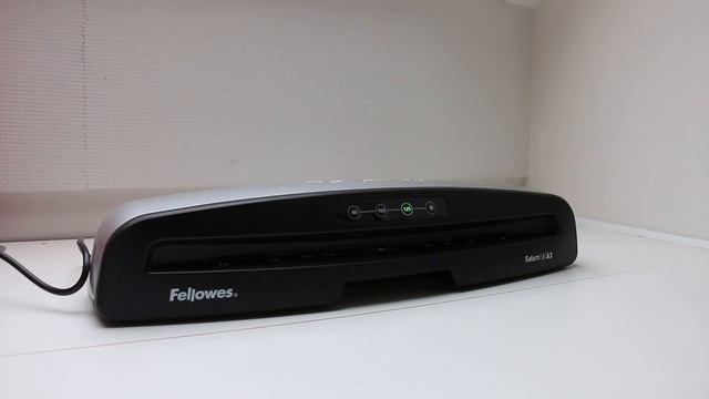 Unboxing: Fellowes Saturn 3i (Laminator) смотреть онлайн
