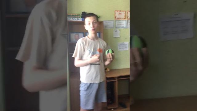 Учимся сильно кидать мяч ?! Гайд #shorts смотреть онлайн