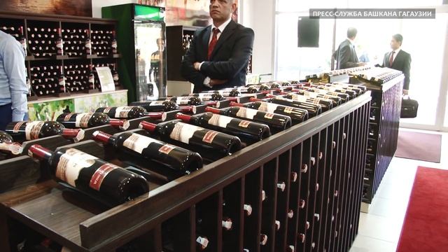 Башкан Гагаузии посетила фирменный магазин гагаузского вина в Анкаре смотреть онлайн