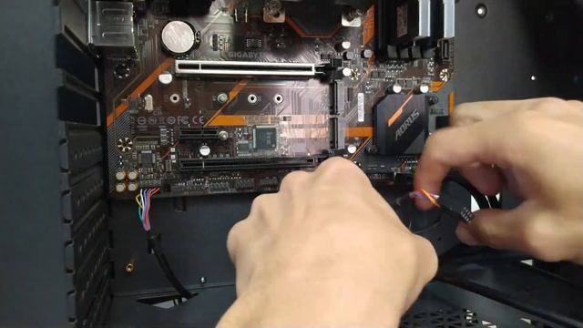 UNBOXING B450 Aorus Elite + Ryzen 5 5600 do Aliexpress + MONTAGEM E TESTES. ?NÃO FUI TAXADO? смотреть онлайн