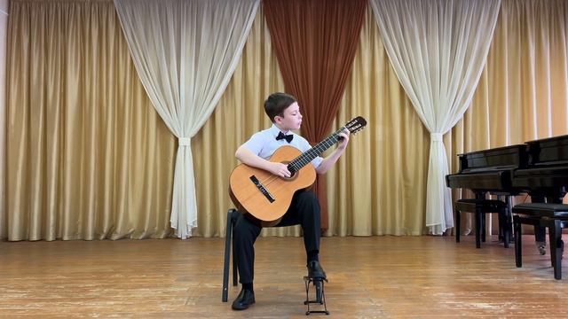 Лапушанский Тимур. Ф. Карулли «Рондо» смотреть онлайн