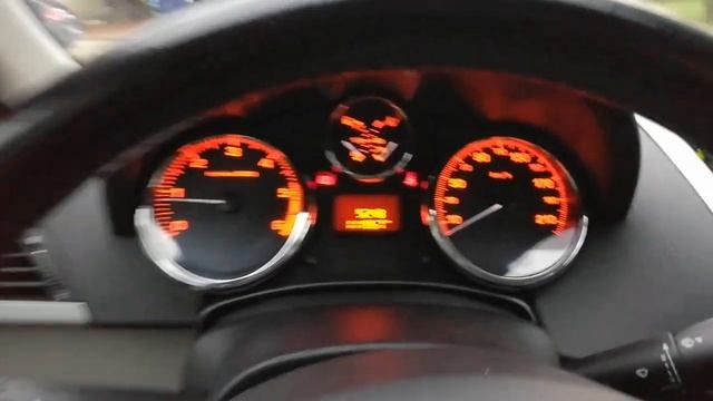 tuto au problème Abs Peugeot 207 hdi solution et réparation. смотреть онлайн