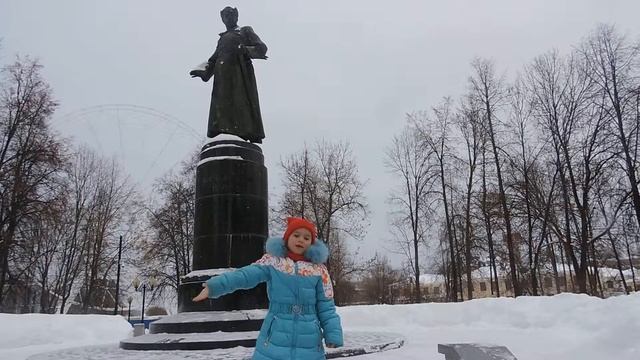 "Любимый край,тебе 100 лет!!!".Интересный стих про Иваново. Мама сочиняет,дочь читает)) смотреть онлайн
