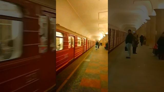 81-717.5М/714.5М "Номерной Красная стрела" на ст. Кропоткинская смотреть онлайн