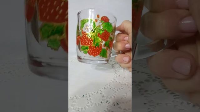 Витражная роспись кружки Клубника смотреть онлайн
